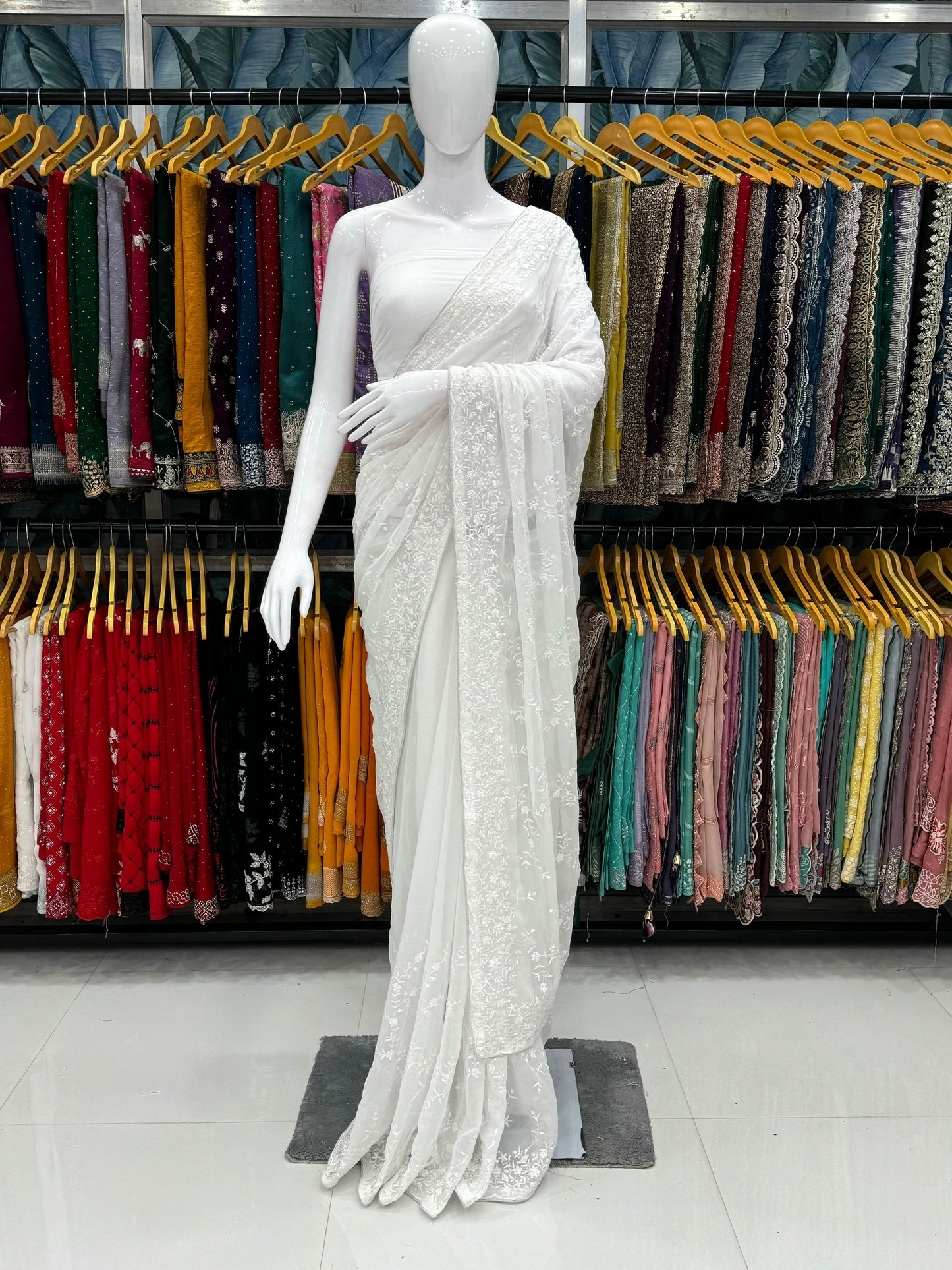 ELEGAN RED SEQUIN GEORGETTE SAREE