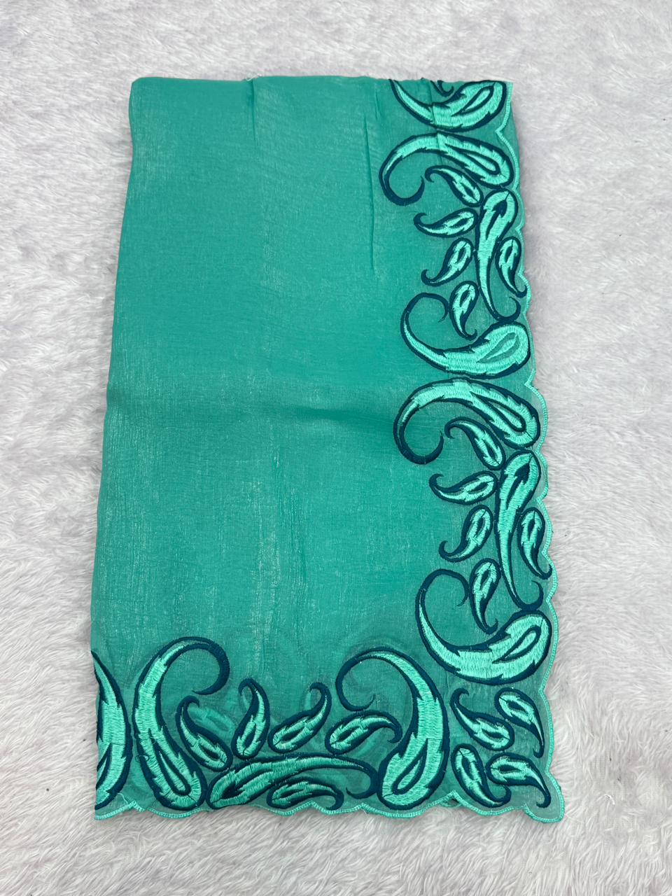 Elegant Crunchy Chiffon Saree with Designer Embroidery Border