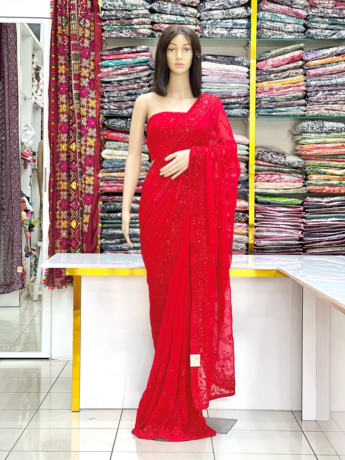 ELEGAN RED SEQUIN GEORGETTE SAREE