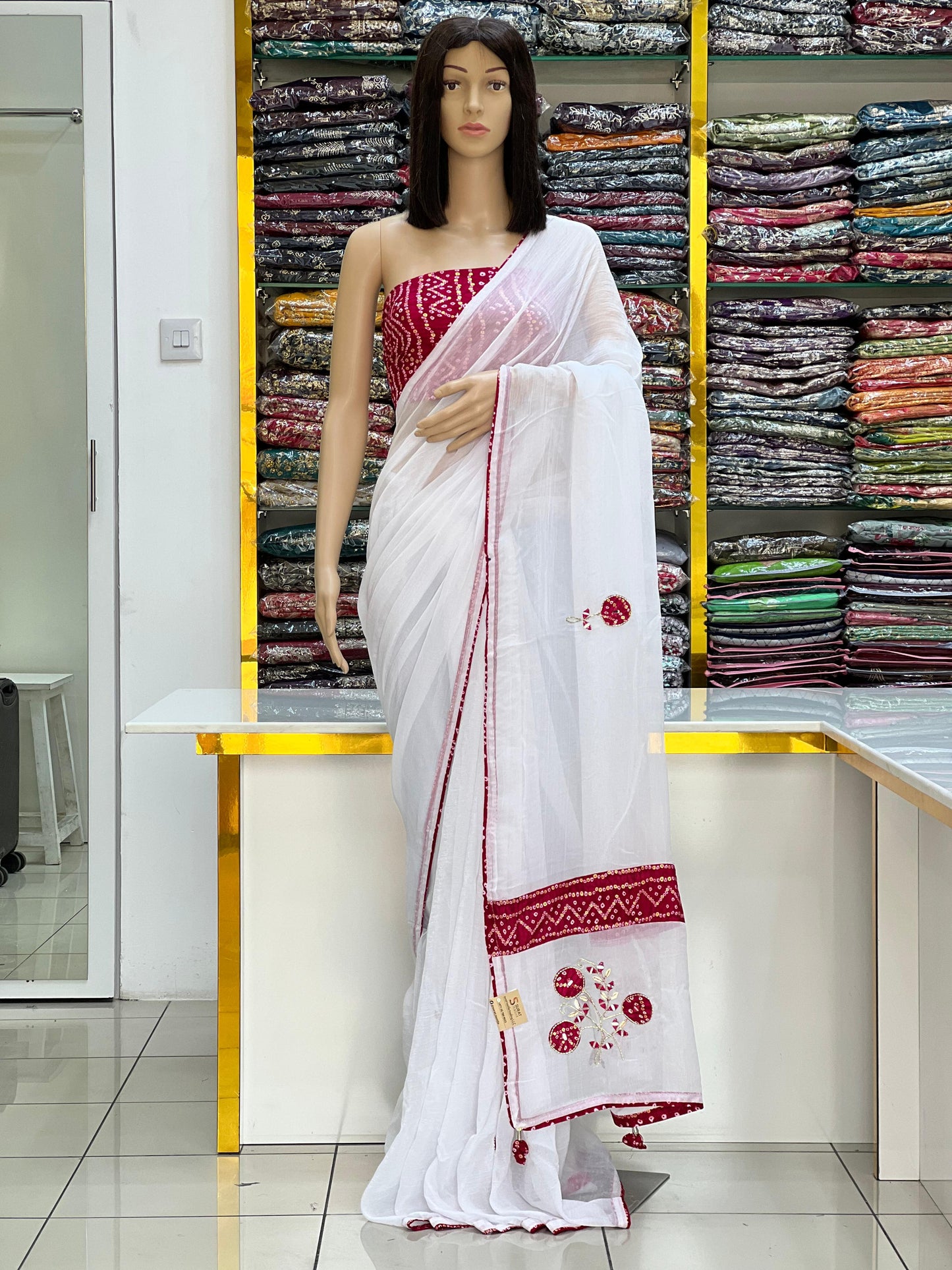 Pure White Georgette Saree with Pink Patch Work & Khatli work and contras border blouse